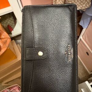 Kate Spade Black Leather Wallet NWT